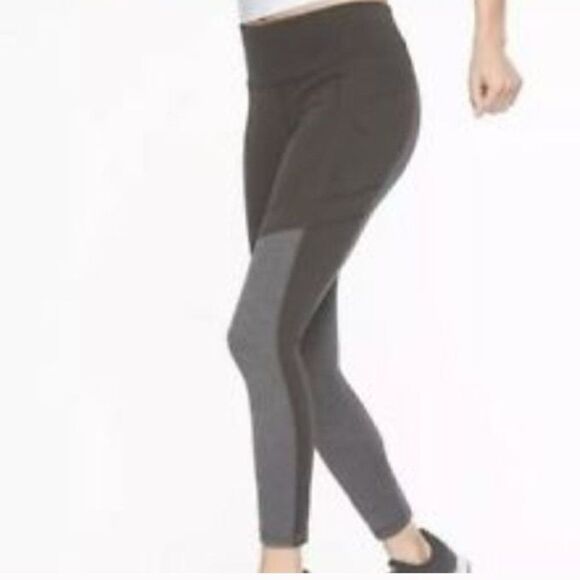 ATHLETA All in Structure 7/8 Tight / Leggings Size Small - Picture 7 of 7